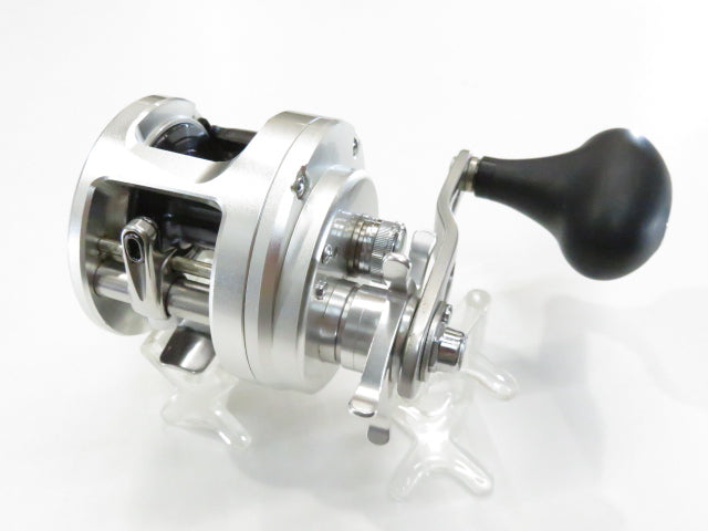 13オシアカルカッタ 301HG – 中古釣具の買取・販売 イエローフィッシュ