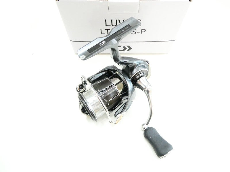 ［1/3までなら即日発送］24ルビアス　2000S-P ダイワ スピニングリール 24ルビアス ST SF2000SS-P【即日発送】(ST