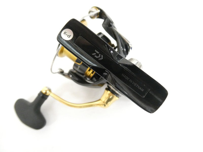 23レガリス LT3000-CXH – 中古釣具の買取・販売 イエローフィッシュ