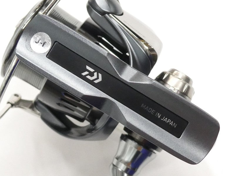 23エアリティ ST LT2000S-P – 中古釣具の買取・販売 イエロー