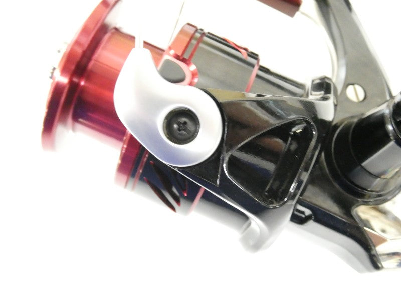 16BB-X ラリッサ C3000DHG – 中古釣具の買取・販売 イエローフィッシュ