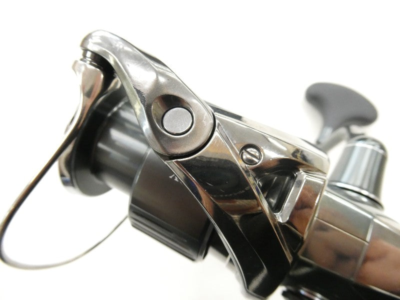 SHIMANO ステラ C3000XG 中古　使用回数1回 シマノ 22ステラ C3000XG 楽天市場】【中古】SHIMANO シマノ 22 STELLA