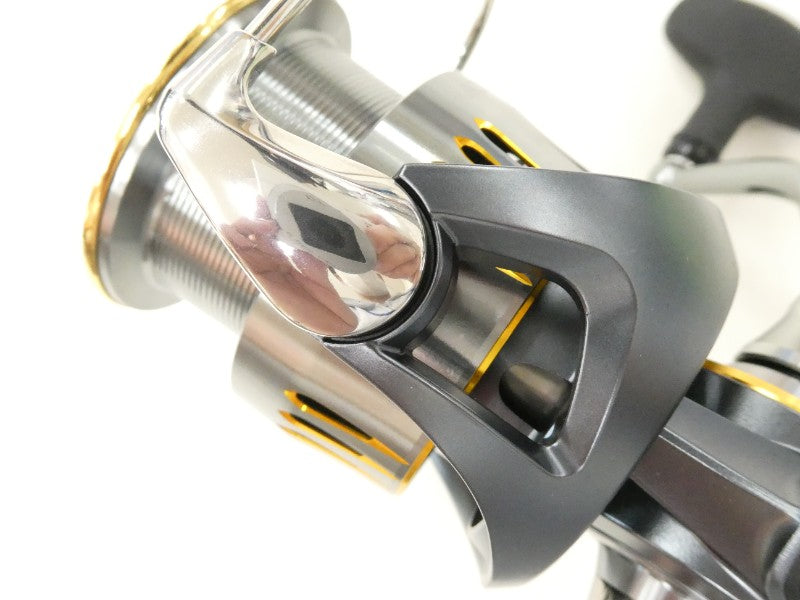 23エアリティ PC LT3000-XH – 中古釣具の買取・販売 イエロー