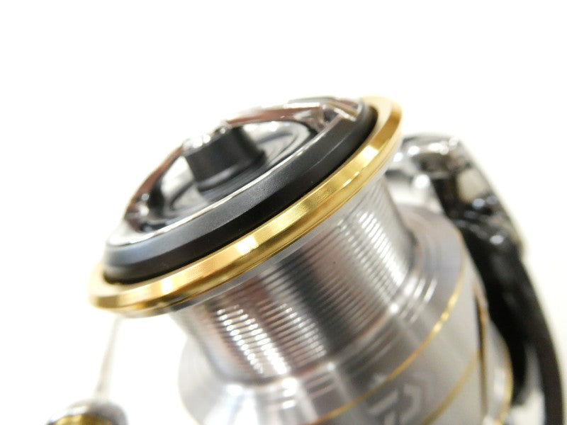 DAIWA,EXIST,LT3000ーCH、中古品です。 Daiwa 20 Crest LT3000-CXH Spinning Reel Japan New | eBay