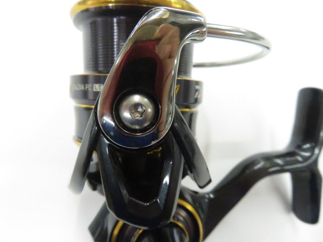 21　カルディア　FC　LT　2500S ジャンク 21カルディア FC LT 2500S – 中古釣具の買取・販売 イエロー
