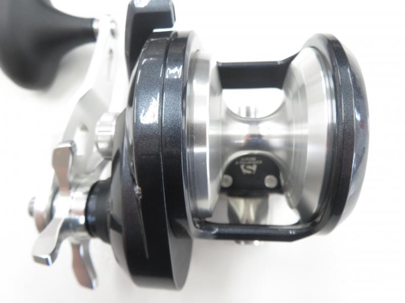 中古釣具の買取・販売 イエローフィッシュ / 20トリウム 2000PG 中古釣具の買取・販売 イエローフィッシュ / 20トリウム 2000PG