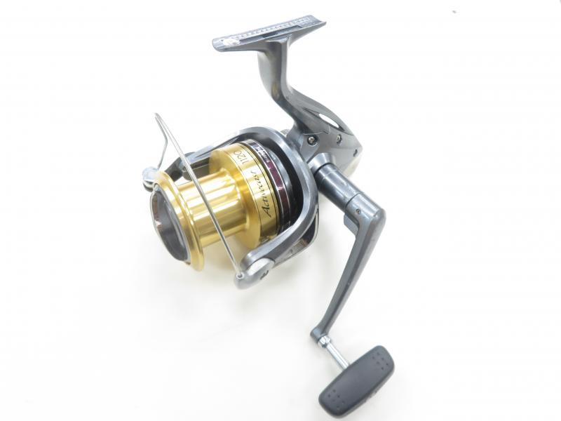 中古釣具の買取・販売 イエローフィッシュ / スピニング3500~・投 中古釣具の買取・販売 イエローフィッシュ / スピニング3500~・投